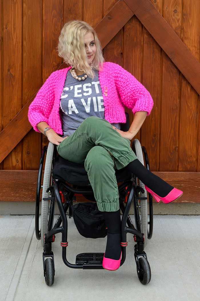 wheelchair fashion blogger