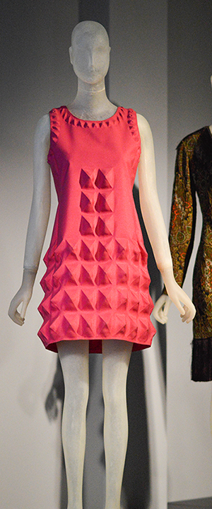 Pierre Cardin dress - 1968 - Dynel fabric